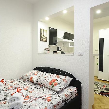 Apartment Rinaldi Belgrado Exterior foto